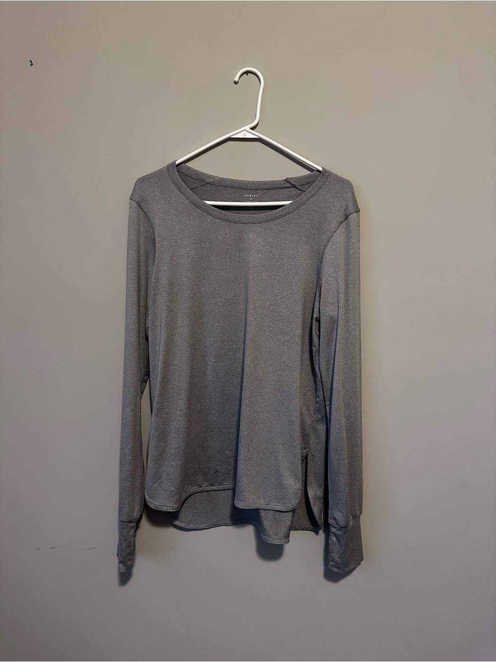 Varley Heather Gray Long Sleeve Crew Tee